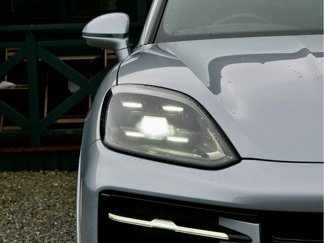 2024 Porsche Cayenne