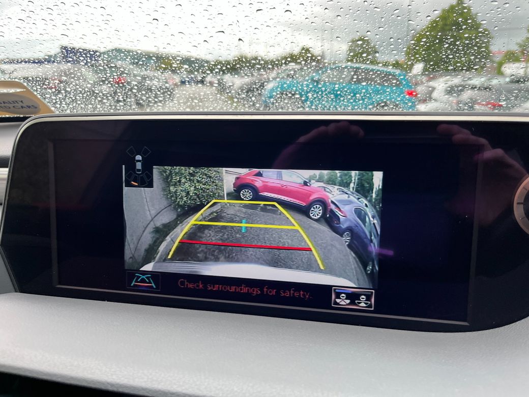 2021 Lexus ES 300h