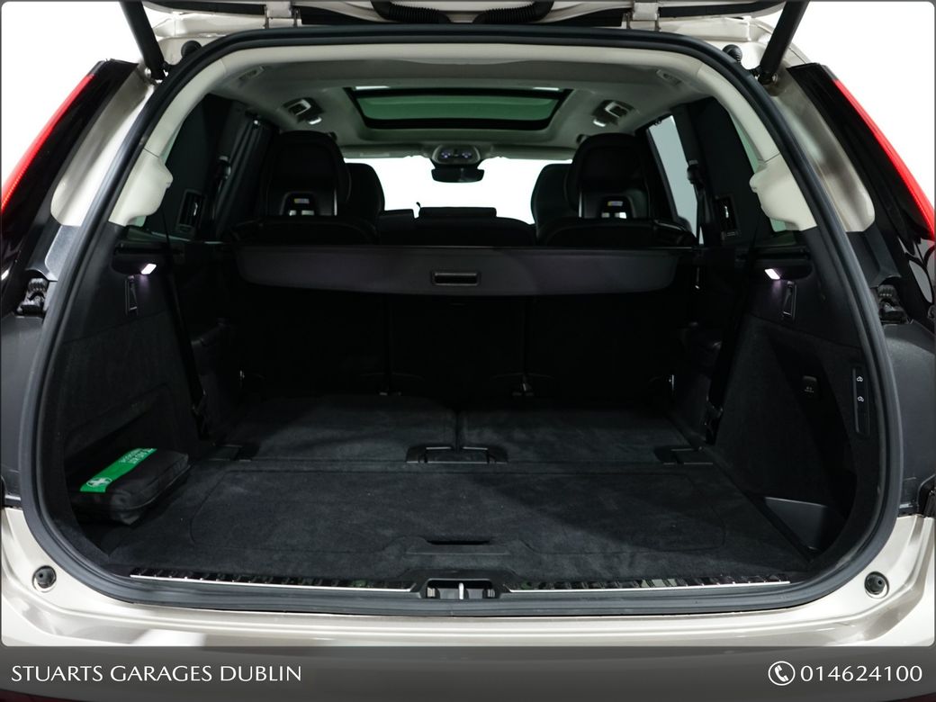2025 Volvo XC90