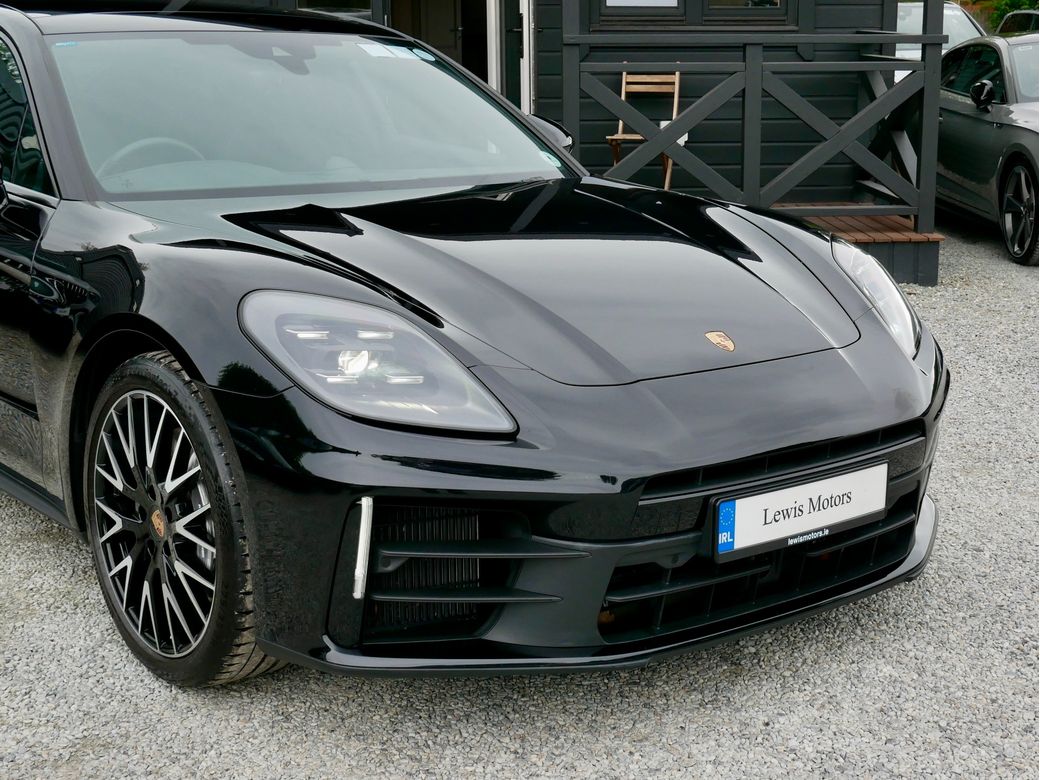 2025 Porsche Panamera