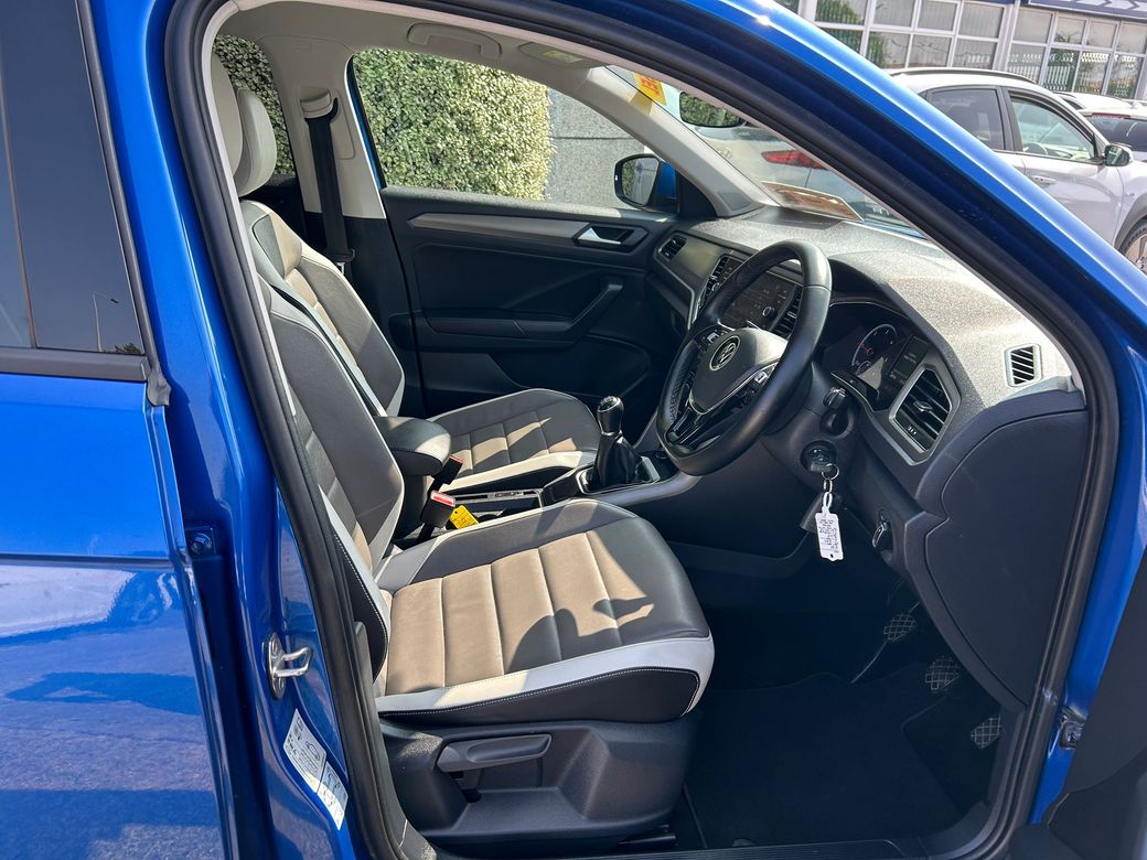 2022 Volkswagen T-Roc