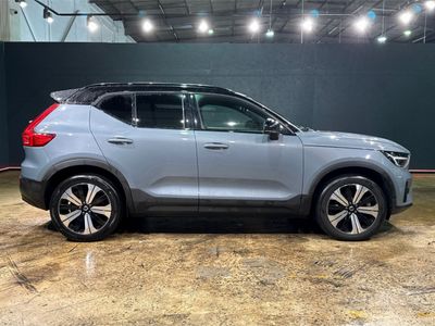 2023 Volvo XC40