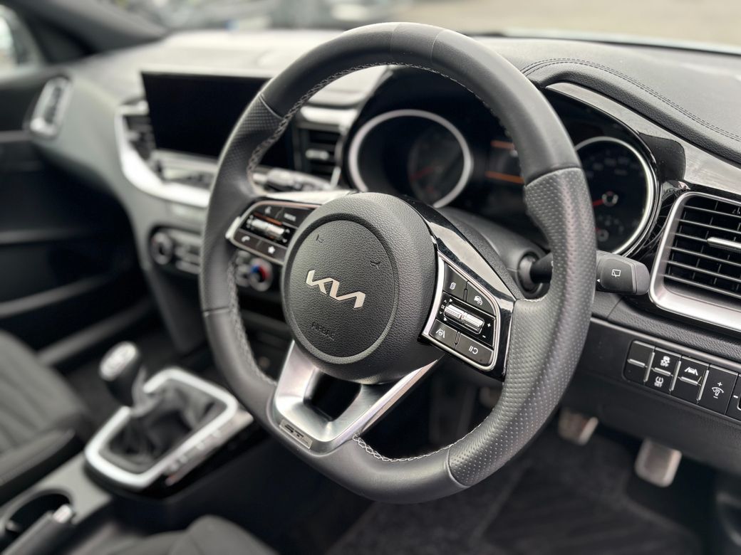 2025 Kia Ceed