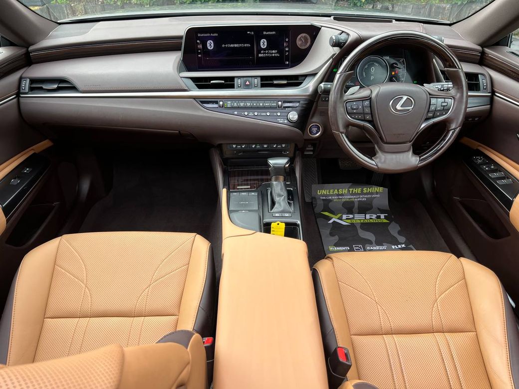 2021 Lexus ES 300h
