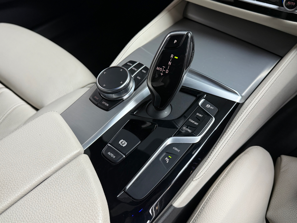 2018 BMW 5 Series