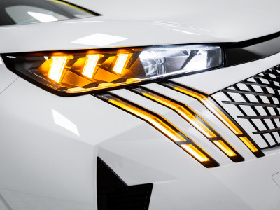 2025 Peugeot 5008