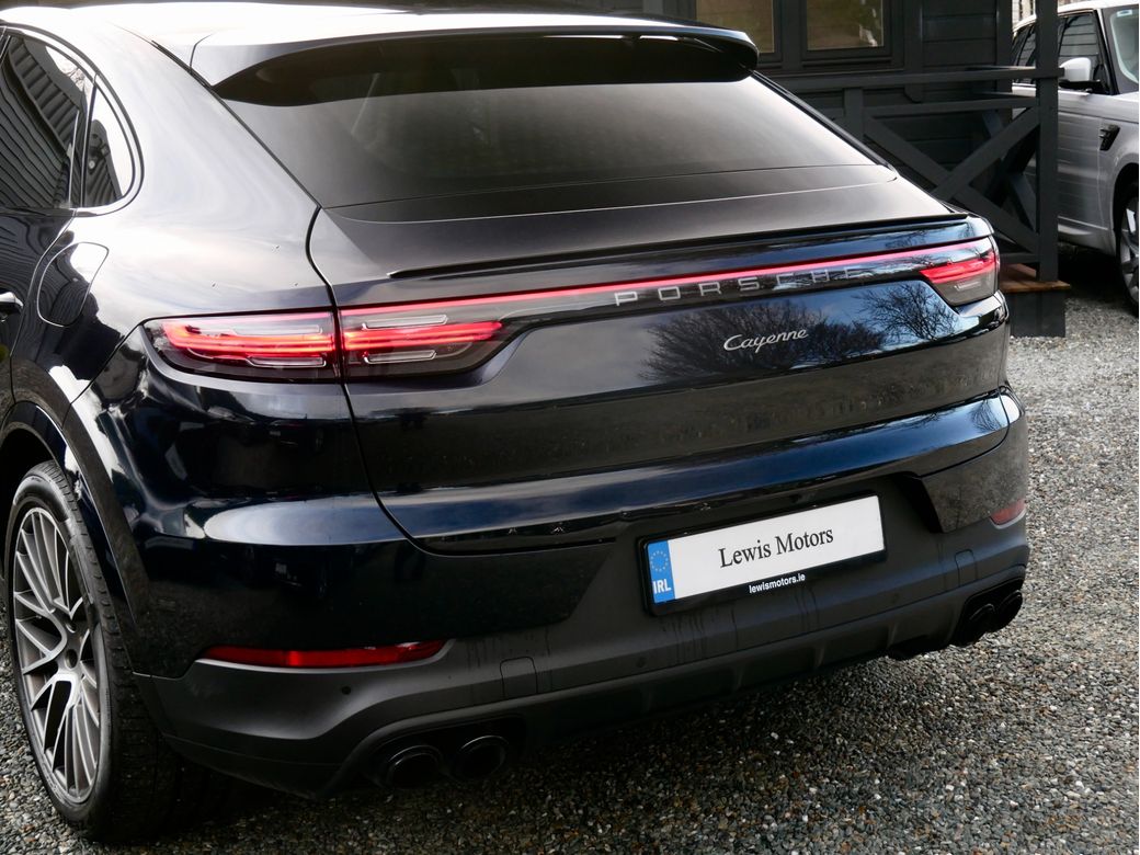 2023 Porsche Cayenne