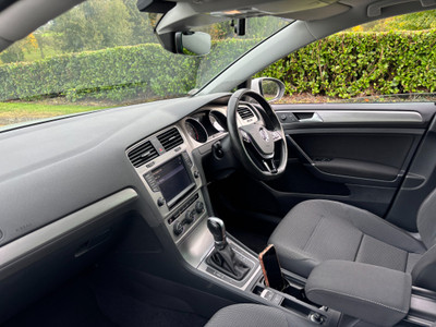 2017 Volkswagen Golf