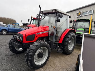 1998 Massey Ferguson 4245
