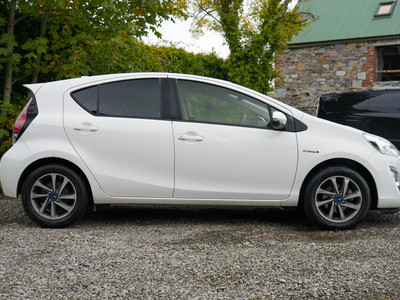 2016 Toyota Aqua
