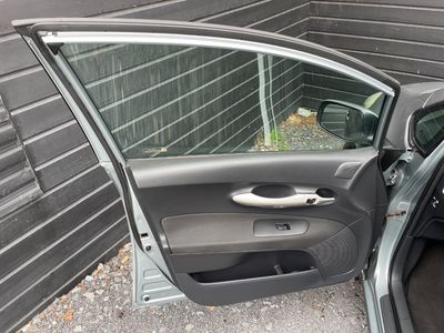 2010 Toyota Auris