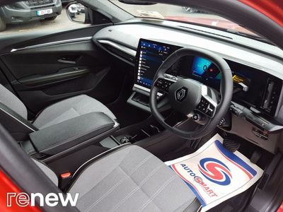 2025 Renault Scenic