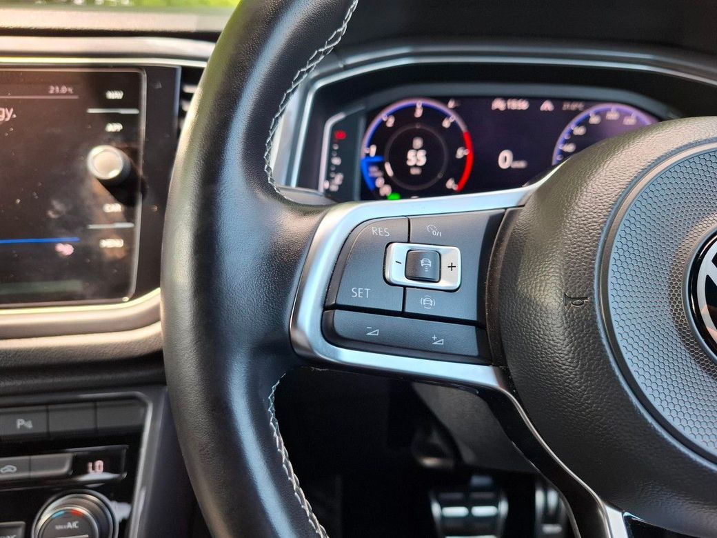 2022 Volkswagen T-Roc
