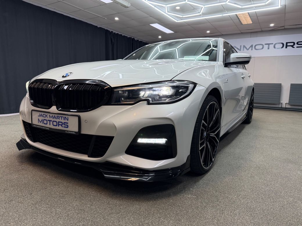 2021 BMW 330