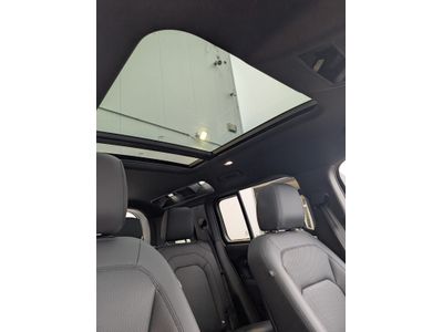 2025 Land Rover Defender