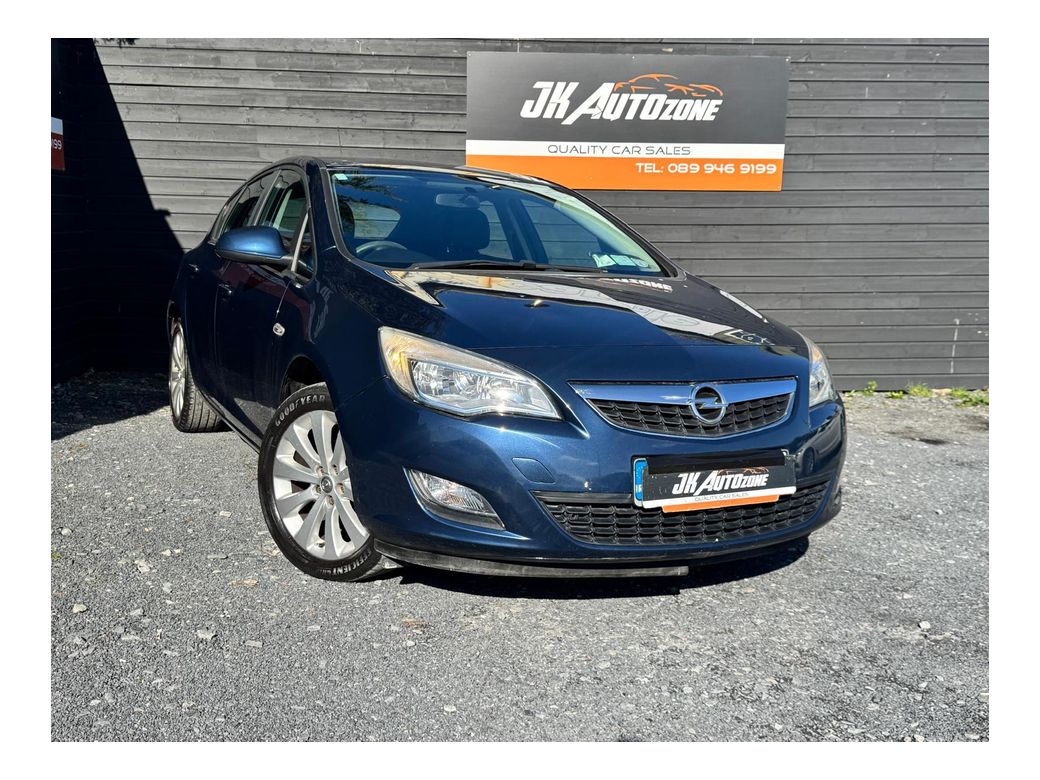 2011 Opel Astra