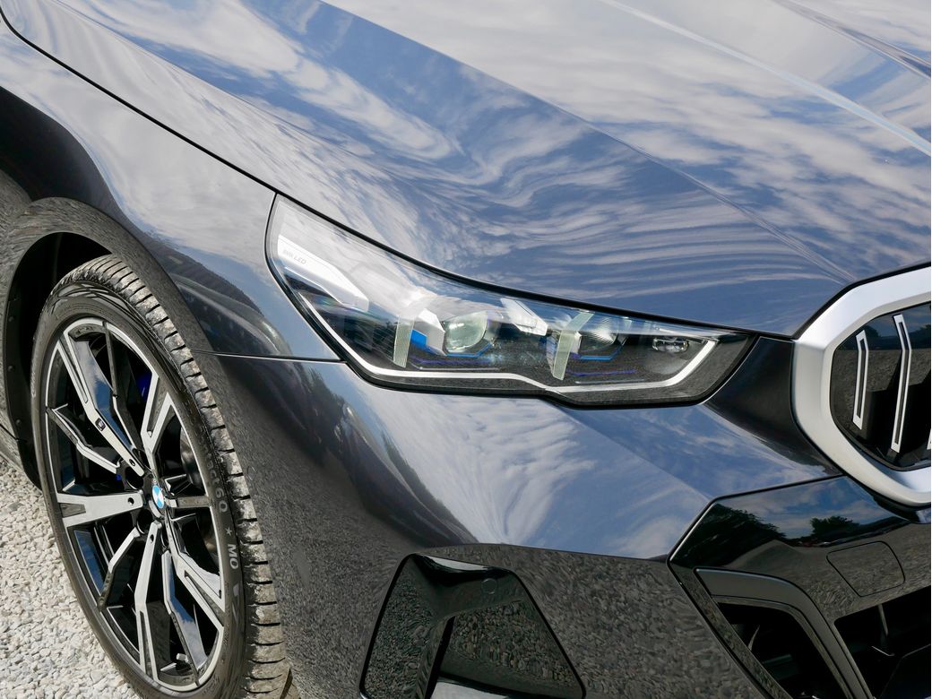 2025 BMW 5 Series