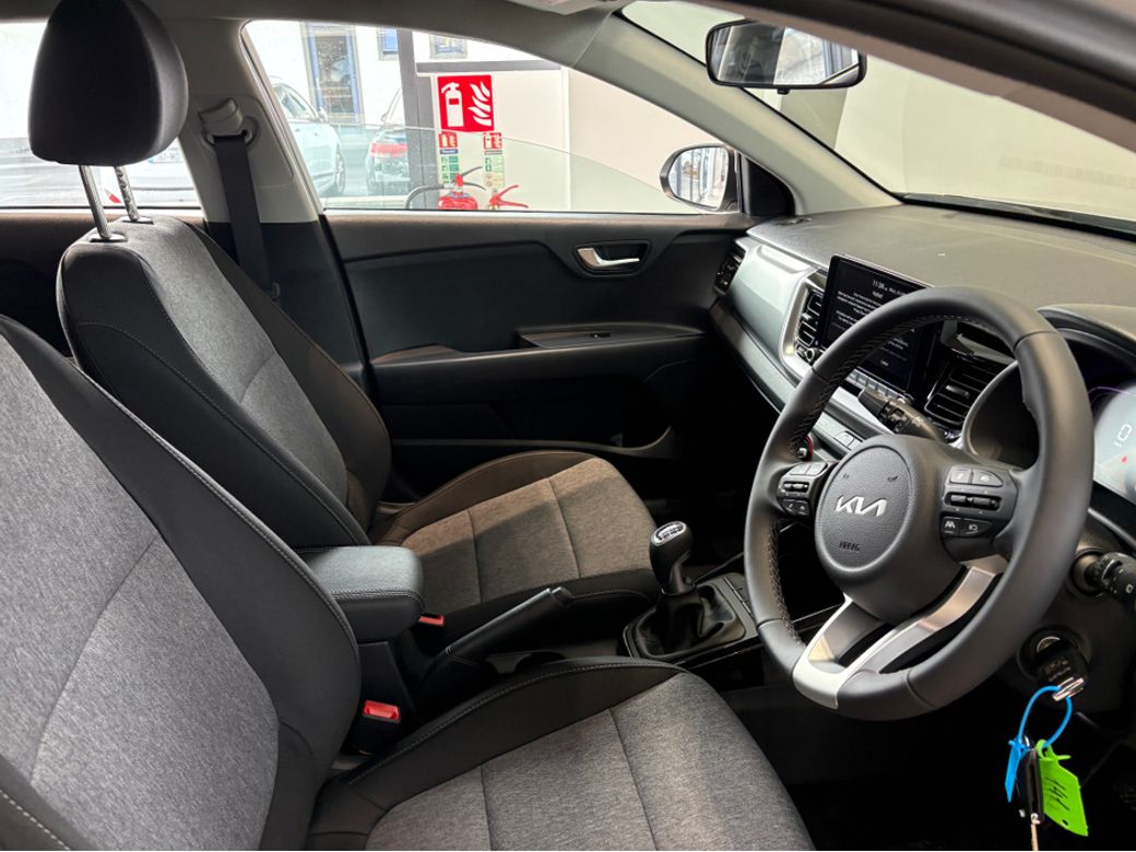 2025 Kia Stonic