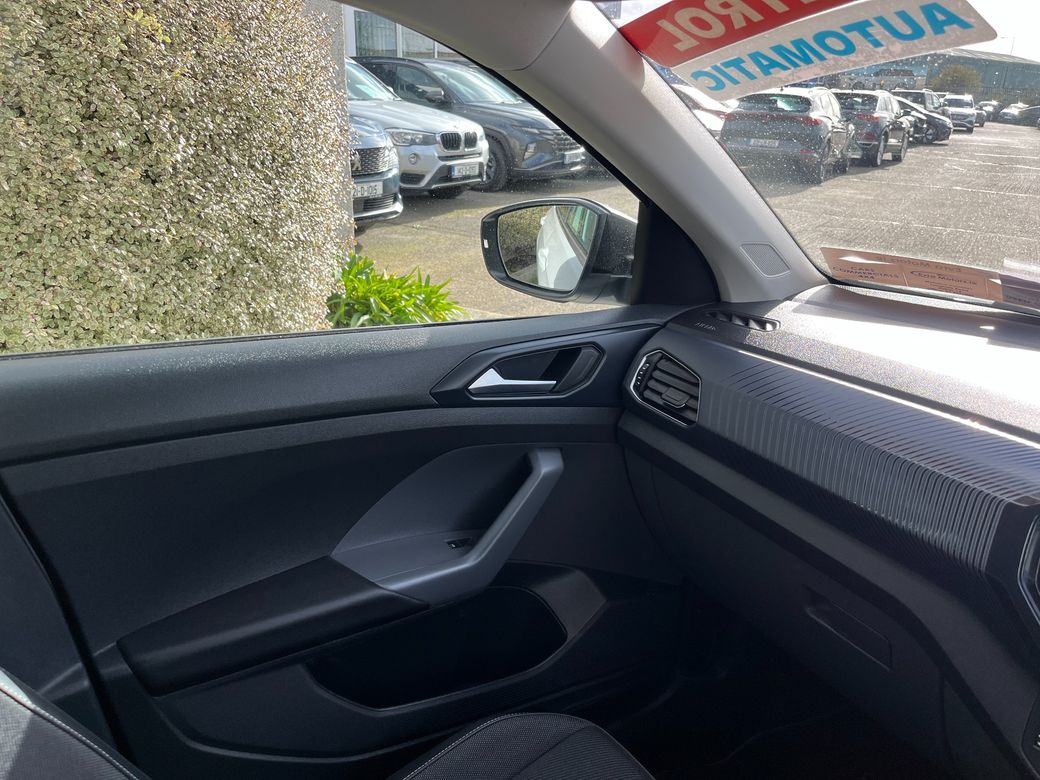 2021 Volkswagen T-Cross