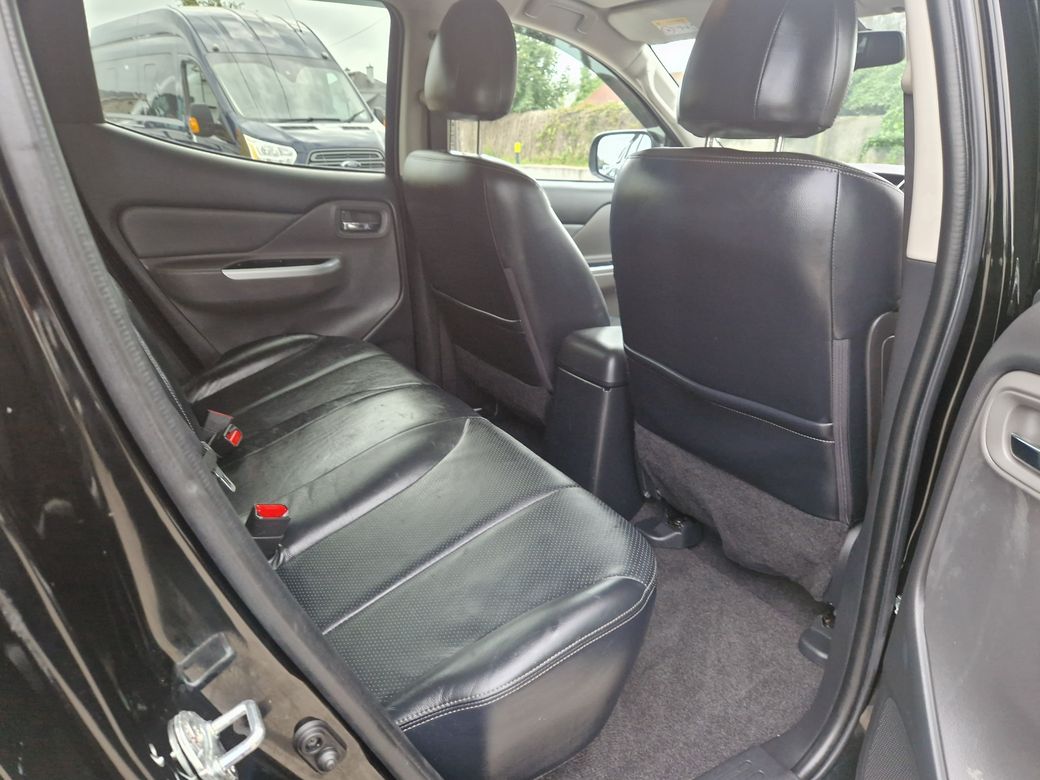 2017 Mitsubishi L200