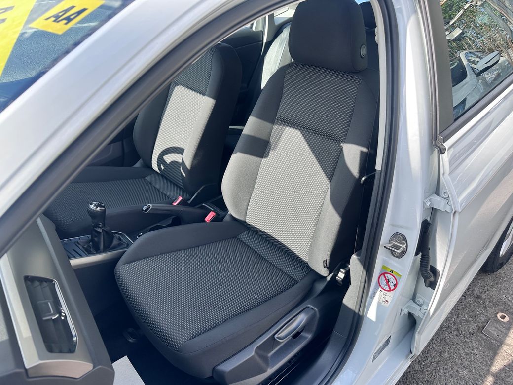 2020 Volkswagen Polo