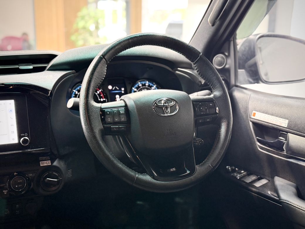2025 Toyota Hilux