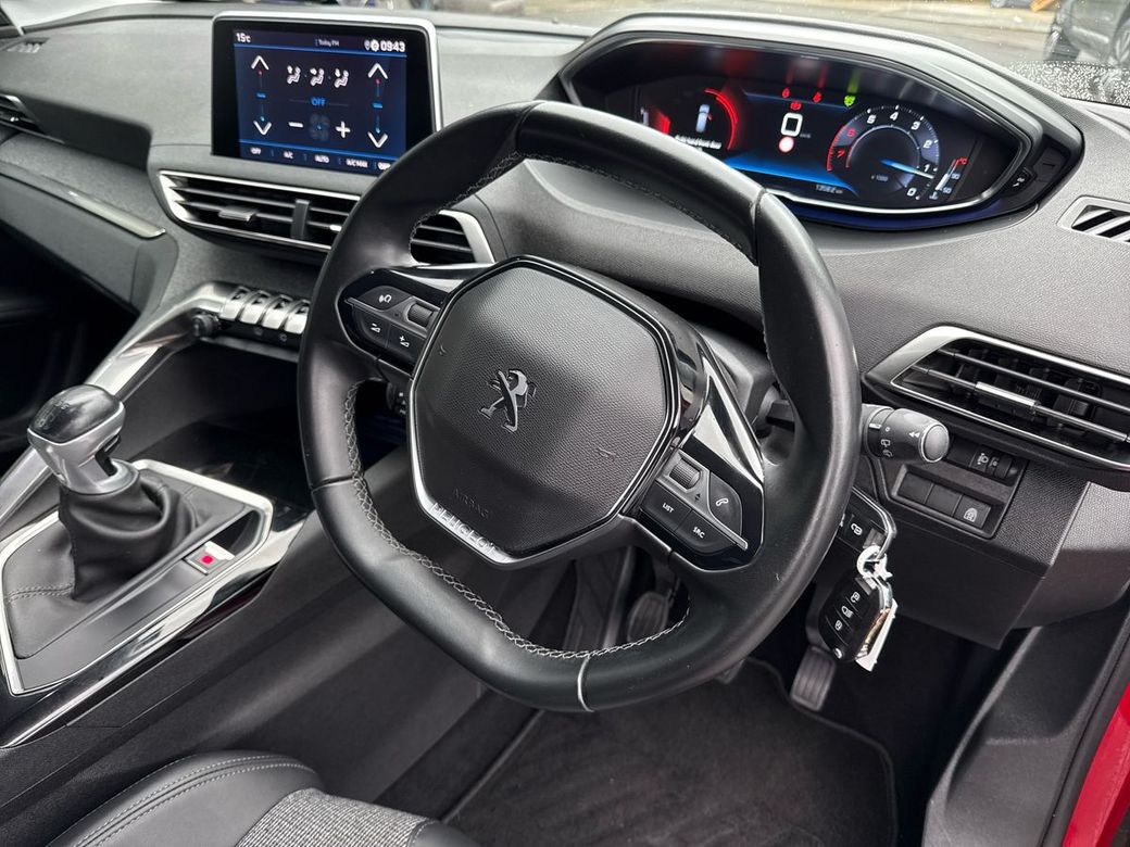 2020 Peugeot 5008