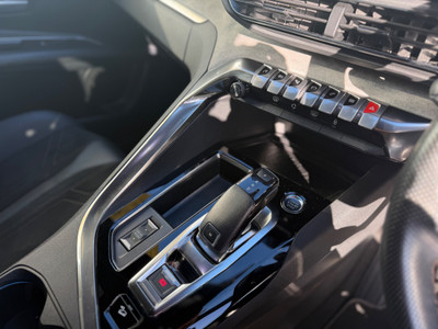 2021 Peugeot 3008