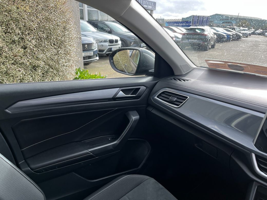 2024 Volkswagen T-Roc