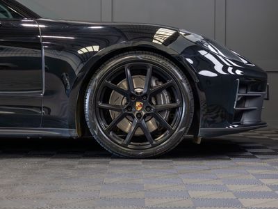 2024 Porsche Panamera