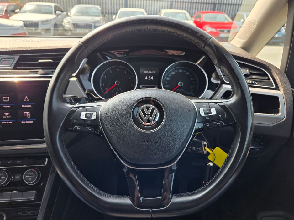 2018 Volkswagen Touran