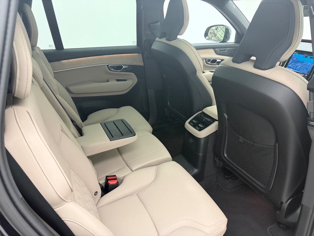 2025 Volvo XC90