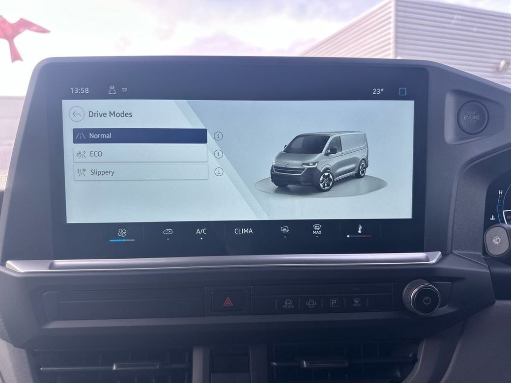 2025 Volkswagen Transporter