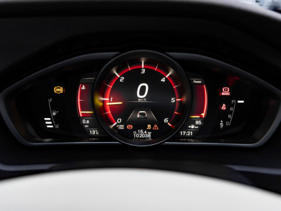 2016 Volvo V40