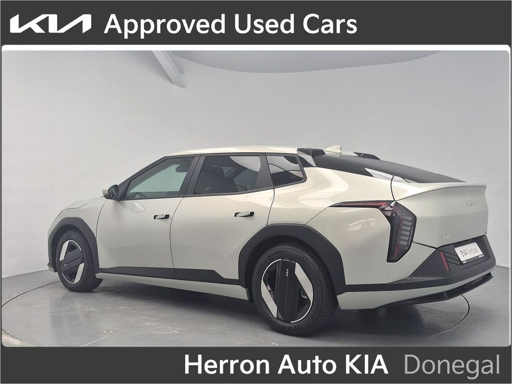 2026 Kia EV4