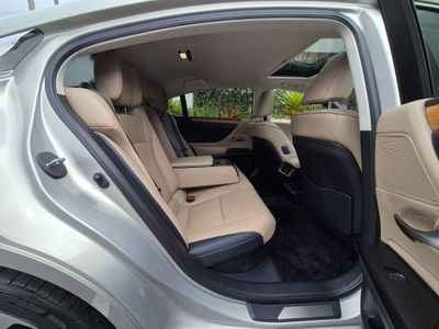 2021 Lexus ES 300h