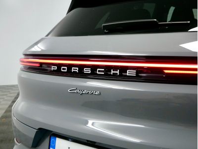 2025 Porsche Cayenne