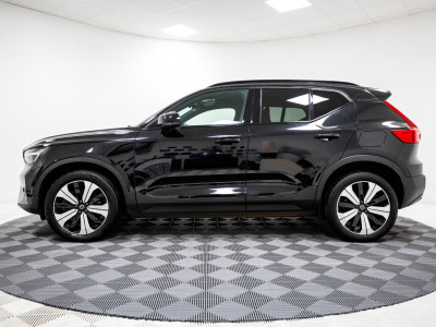 2023 Volvo XC40