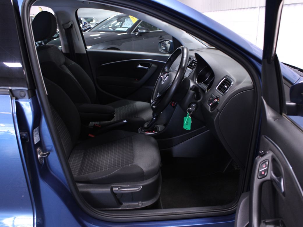 2017 Volkswagen Polo