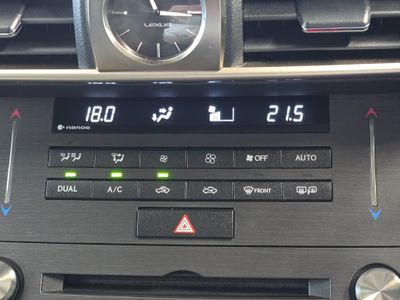 2019 Lexus IS 300h
