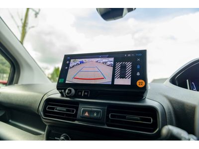 2025 Peugeot Partner