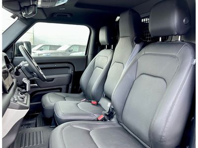 2025 Land Rover Defender