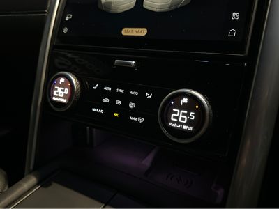 2024 Land Rover Discovery