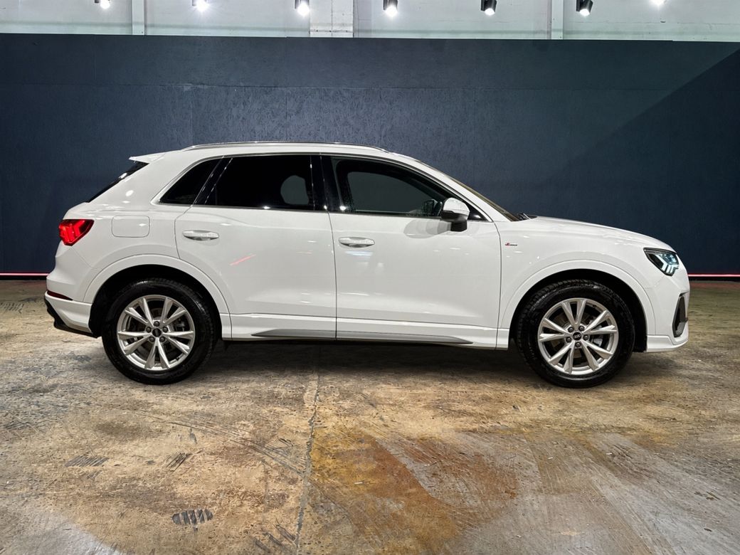 2021 Audi Q3