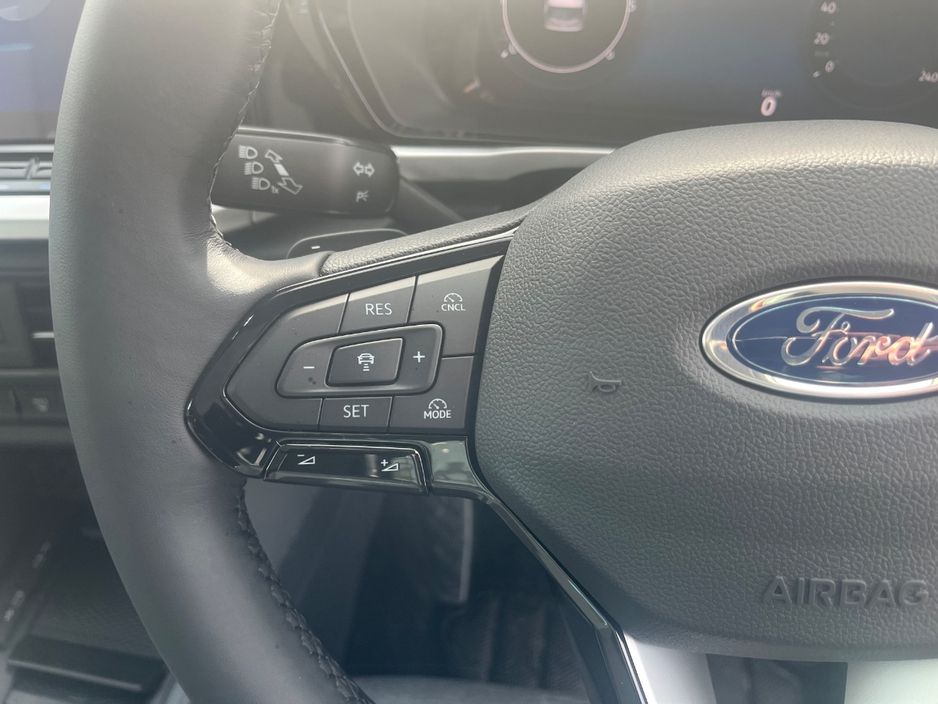 2026 Ford Tourneo Connect