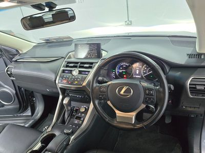 2017 Lexus NX 300h