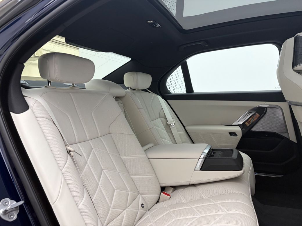 2025 BMW 7 Series