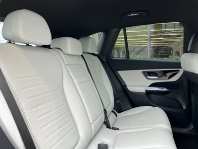 2025 Mercedes-Benz GLC Class