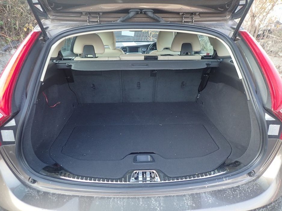 2016 Volvo V60 Cross Country