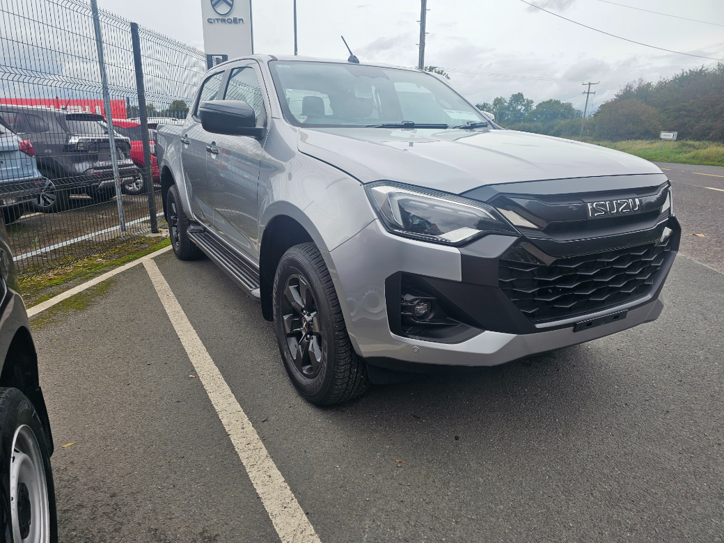 2025 Isuzu D-MAX